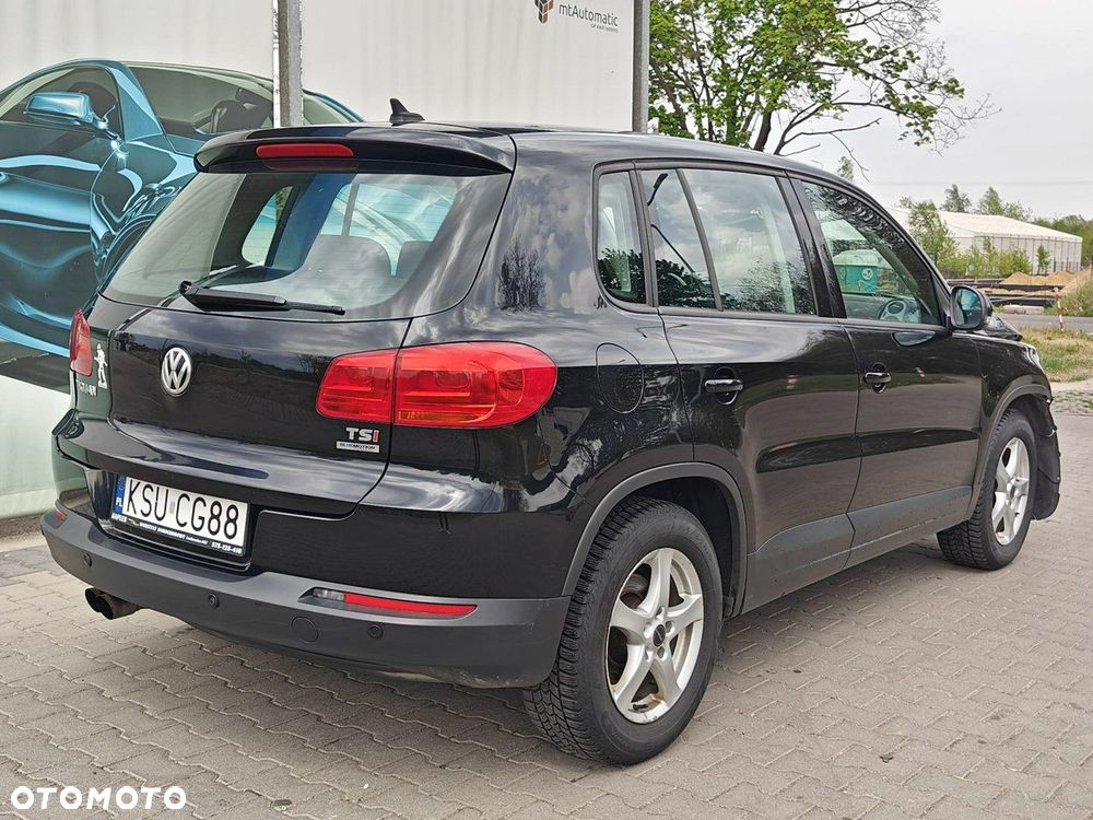 Volkswagen Tiguan - 5