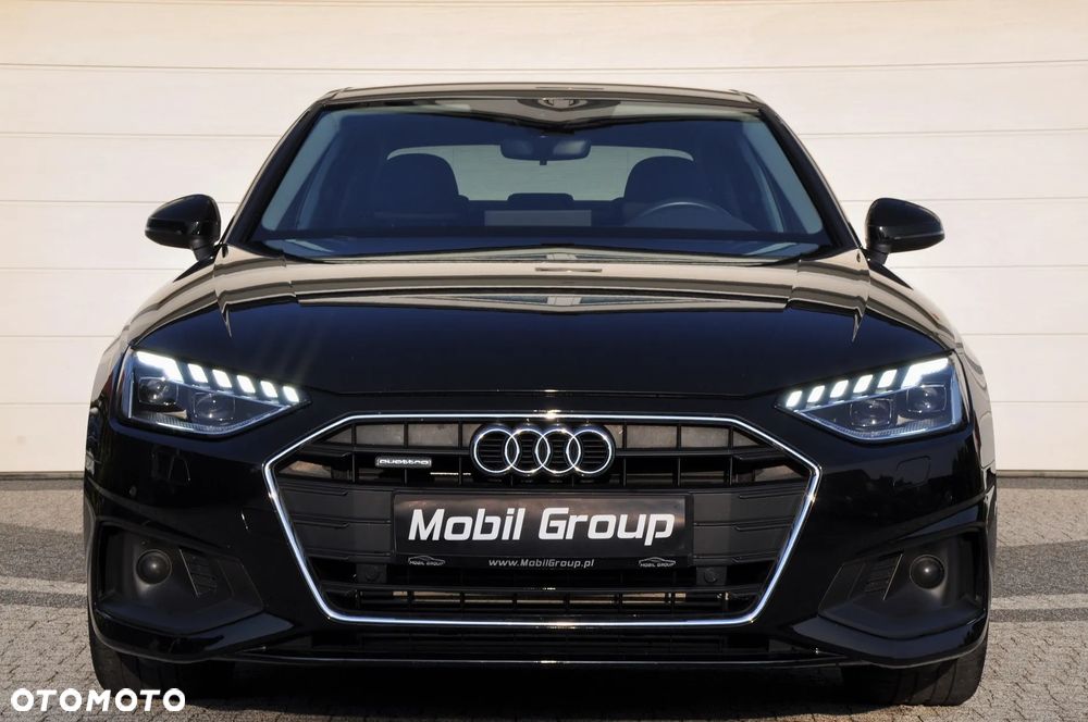 Audi A4 Limousine - 3