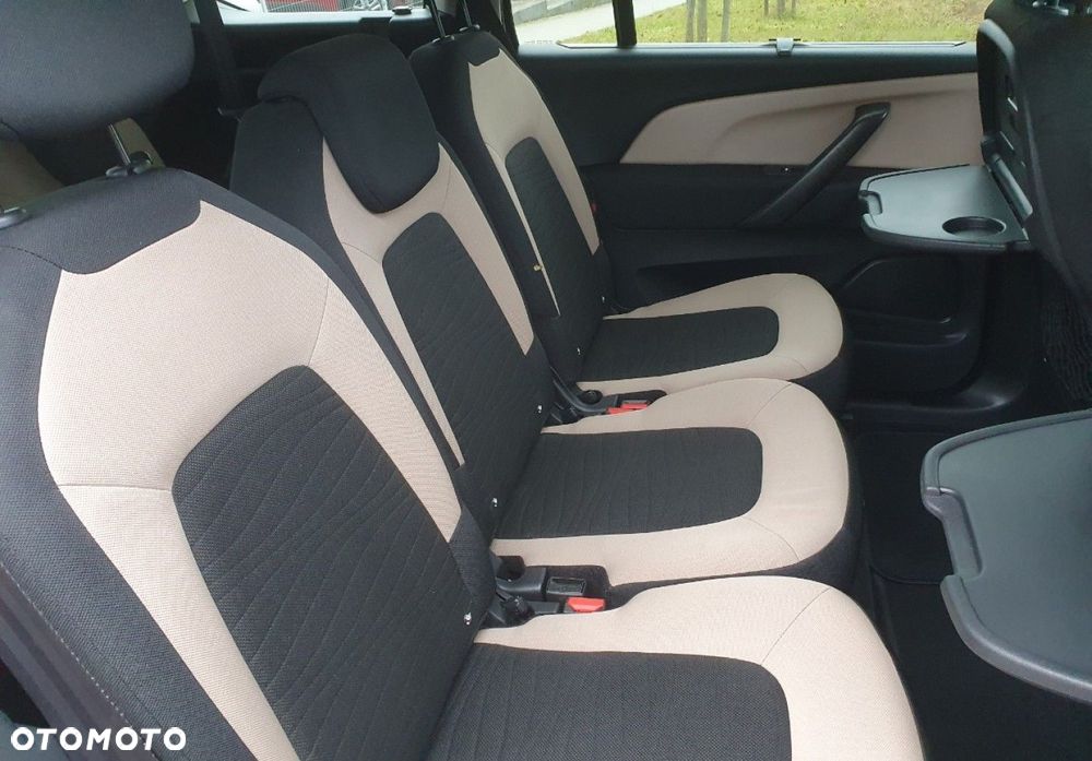 Citroën C4 Grand Picasso - 25