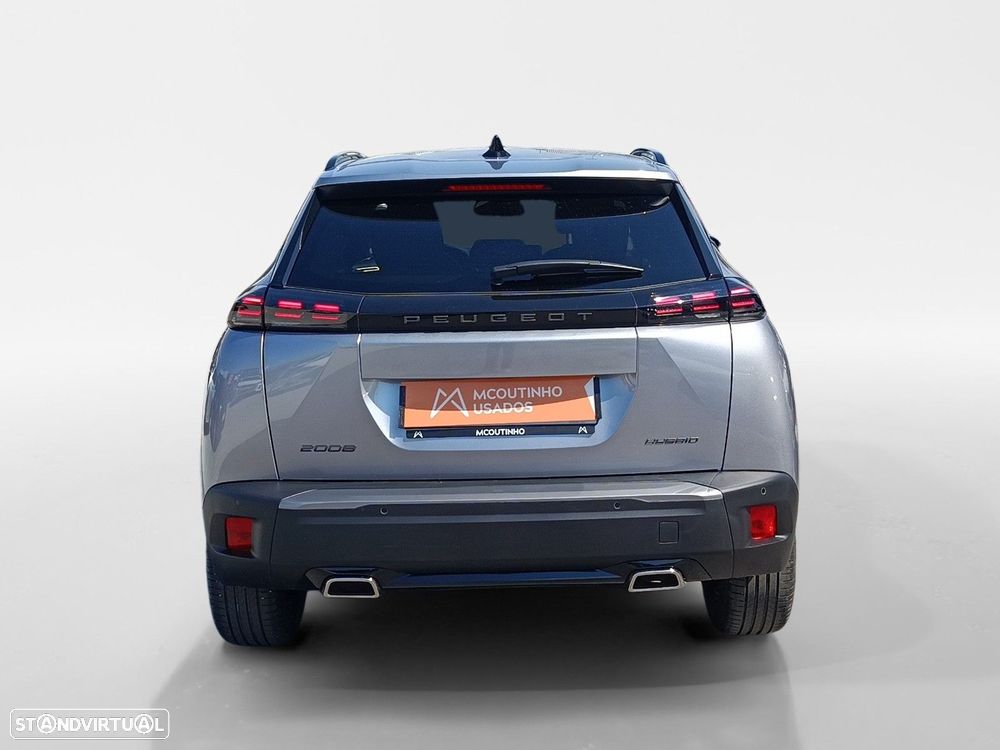 Peugeot 2008 - 4