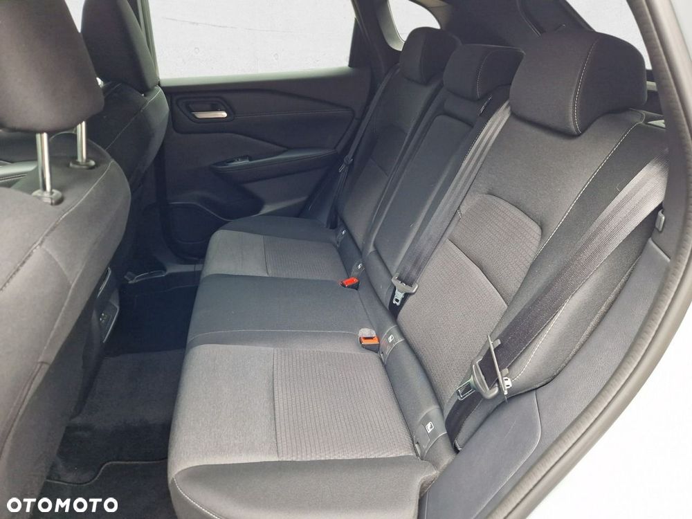 Nissan Qashqai - 22