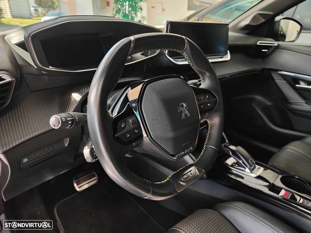 Peugeot 208 1.2 PureTech GT Line EAT8 - 44