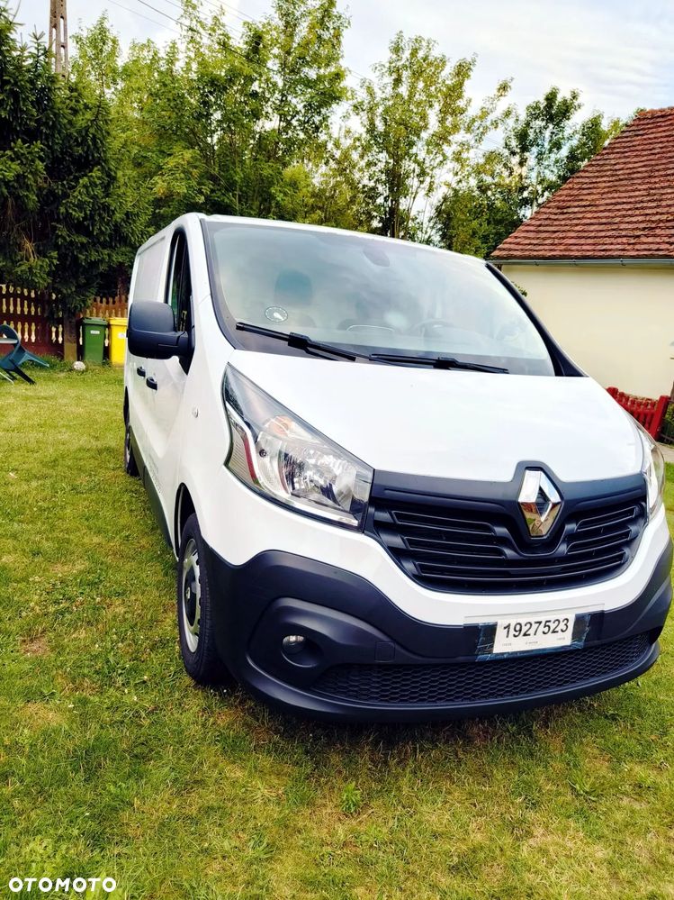 Renault Trafic - 2
