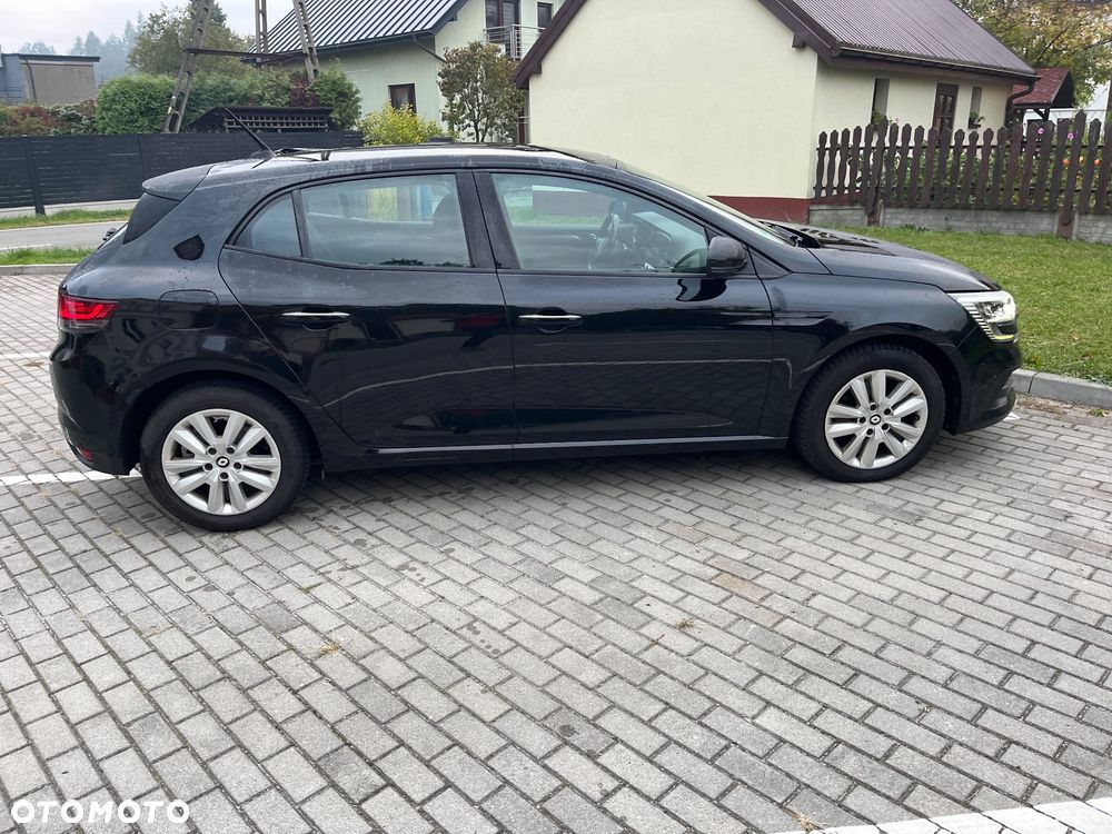 Renault Megane 1.5 Blue dCi Intens - 10