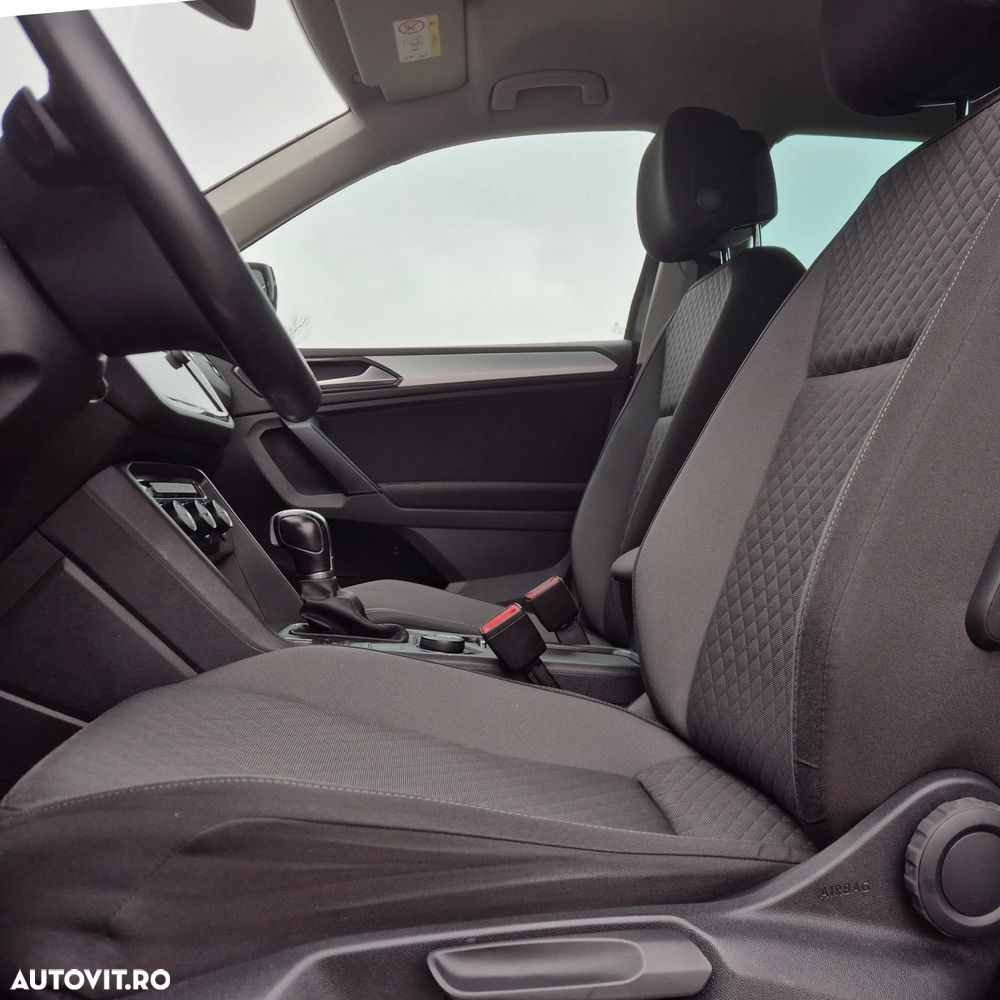 Volkswagen Tiguan 2.0 TDI SCR 4MOTION DSG Comfortline - 14