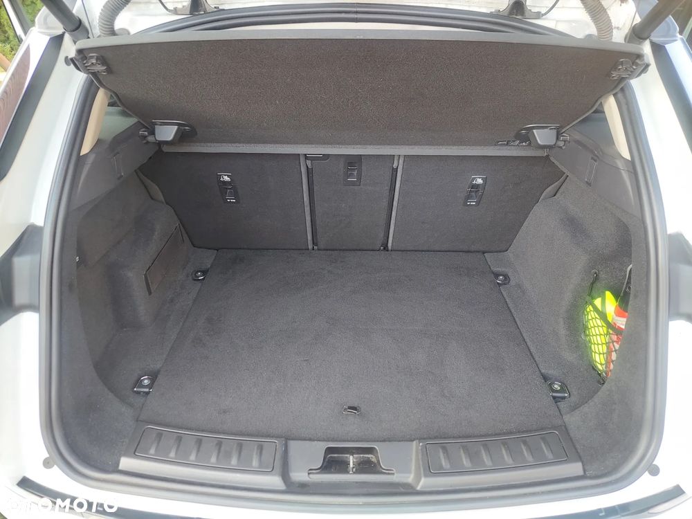 Land Rover Range Rover Evoque - 15