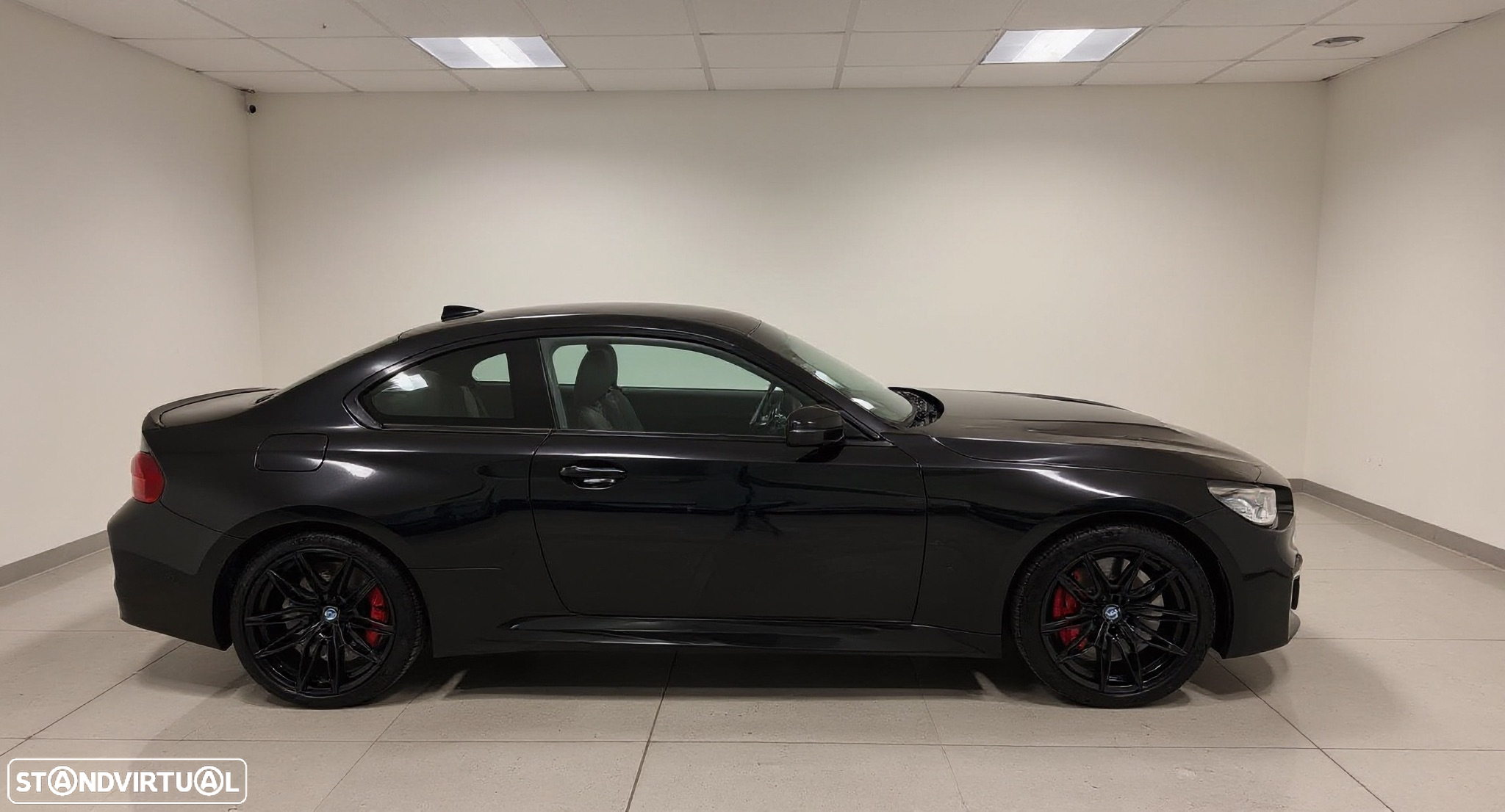 BMW M2 Auto - 3