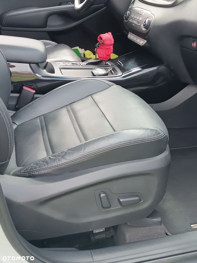 Kia Sorento 2.2 CRDi AWD Platinum Edition - 27