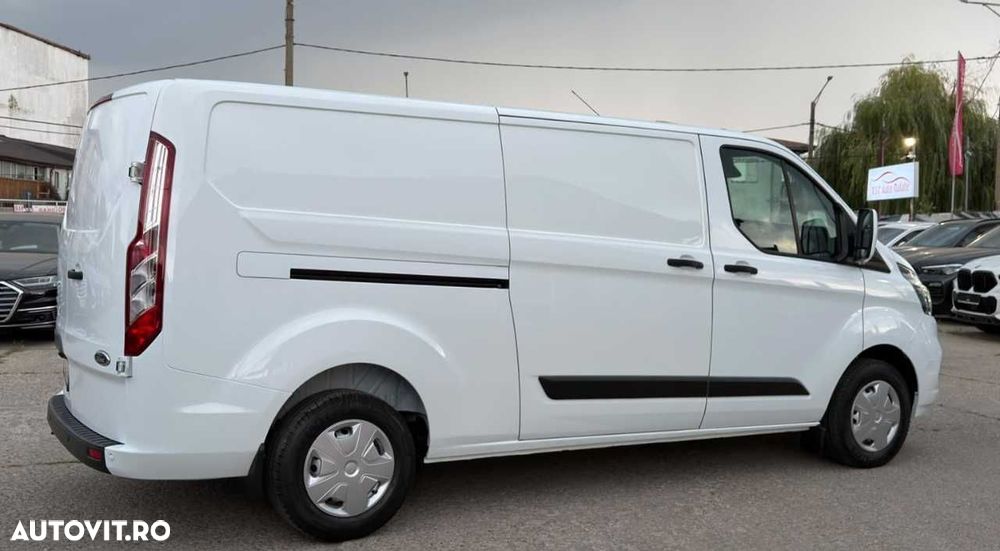 Ford TRANSIT CUSTOM L2H1 - 10