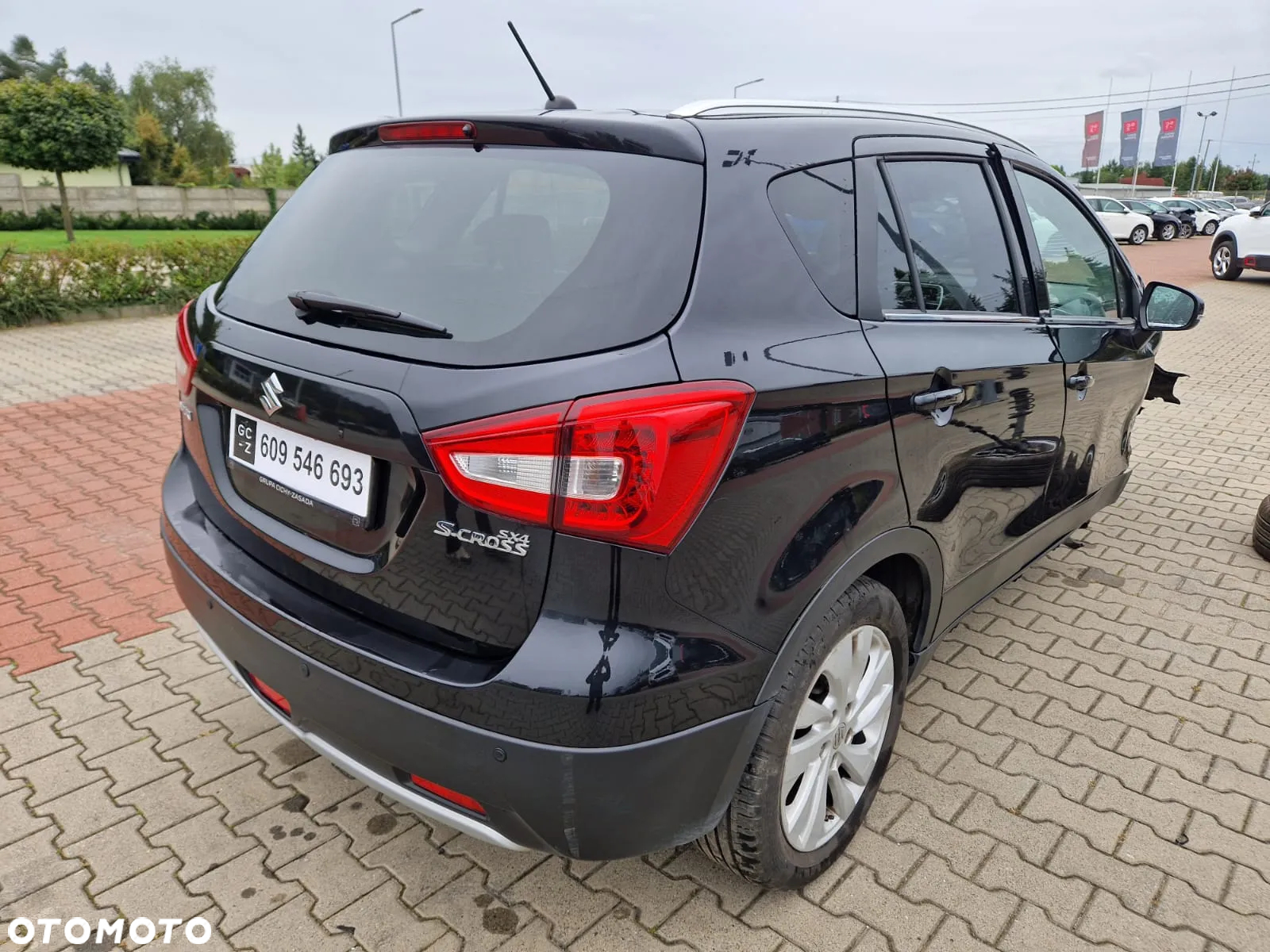 Suzuki SX4 S-Cross 1.0 T Premium - 5