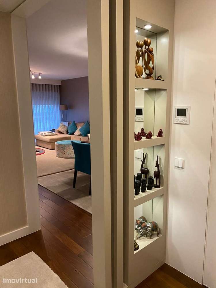 Apartamento T4 - Lake Towers  com piscina e garagem - Grande imagem: 5/41