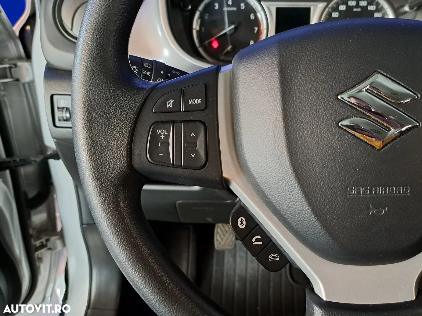 Suzuki Vitara - 12