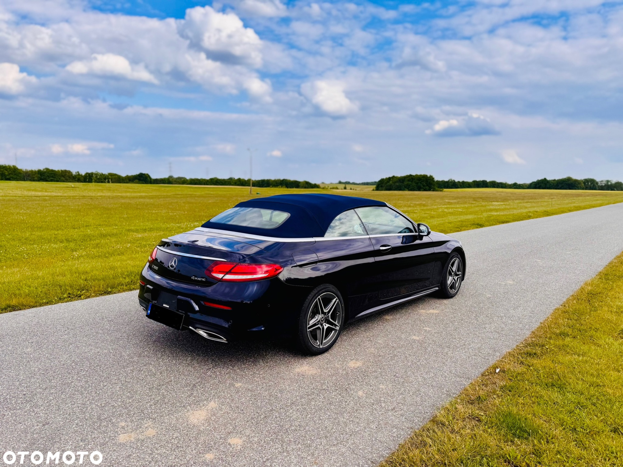 Mercedes-Benz Klasa C 300 4Matic 9G-TRONIC AMG Line - 15