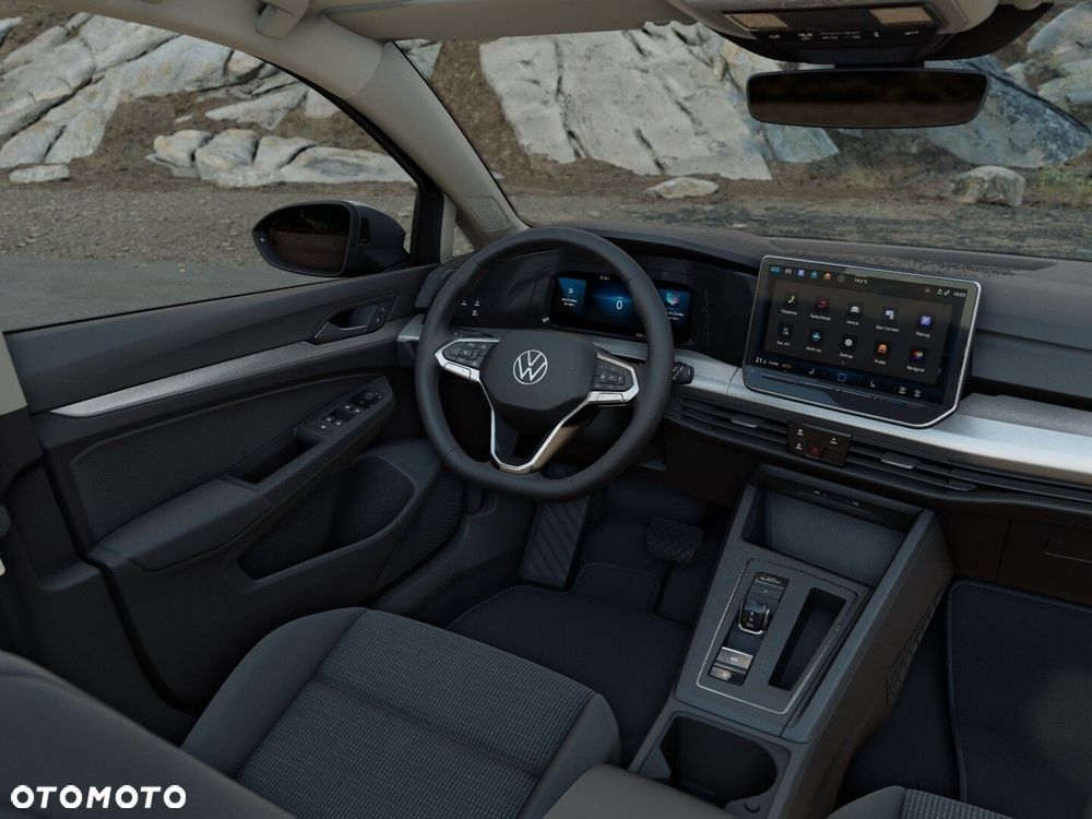 Volkswagen Golf - 8