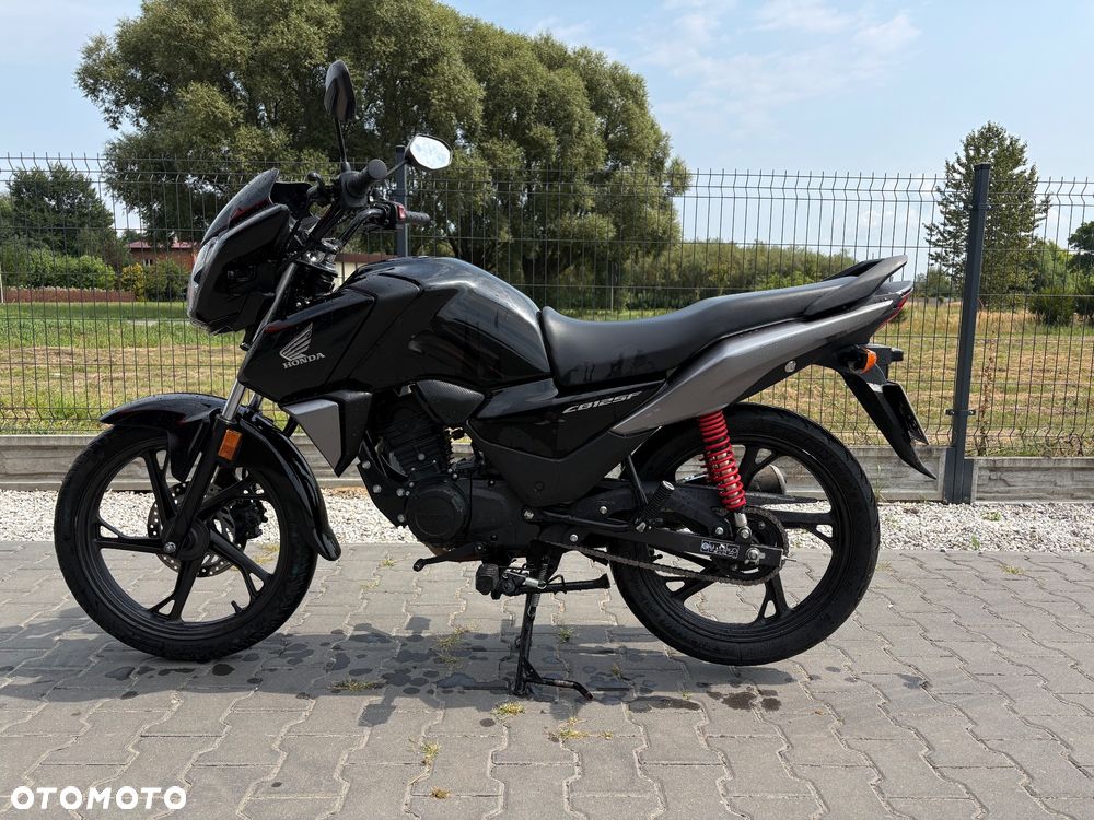 Honda CBF - 1