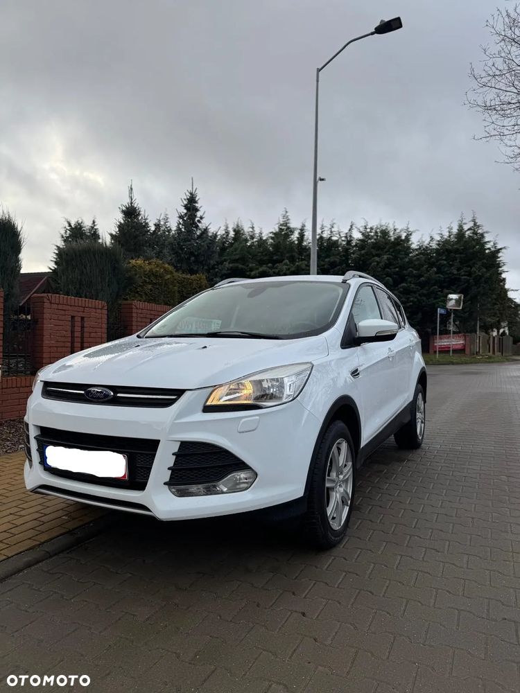 Ford Kuga - 1