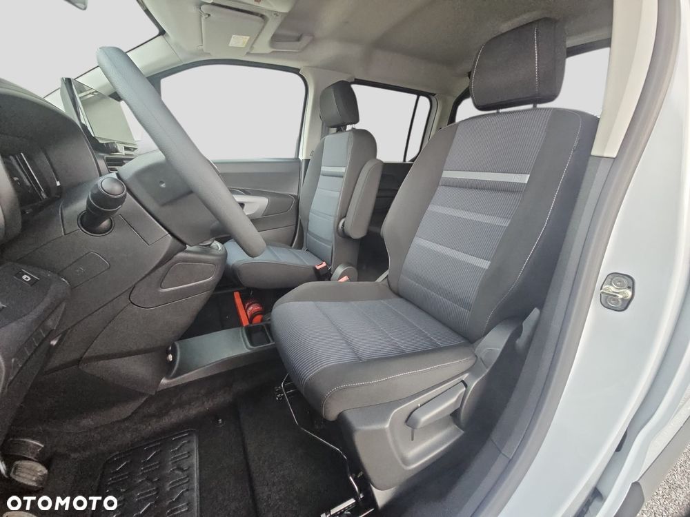 Fiat Doblo Combi - 12