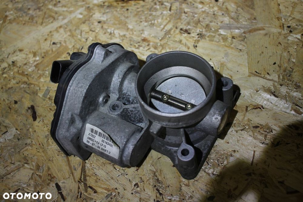 VOLVO V50 S40 C30 C70 V70 S80 1.8B / 2.0B PRZEPUSTNICA 4M5G-EA LF15 - 3