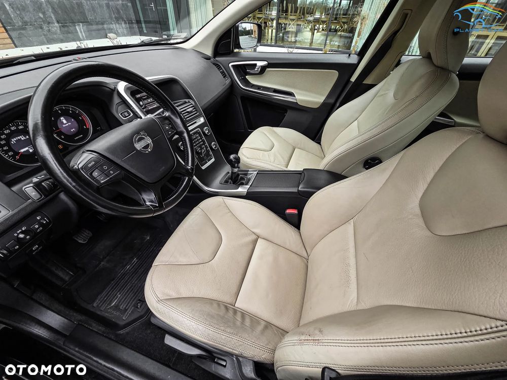 Volvo XC 60 D4 AWD Kinetic - 14