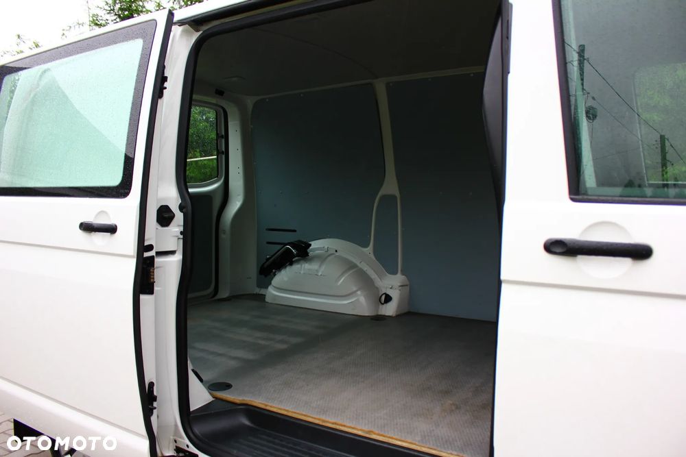 Volkswagen TRANSPORTER T6 LIFT 2.0 TDI 110KM BLASZAK KAMERA COFANIA FV23% - 28