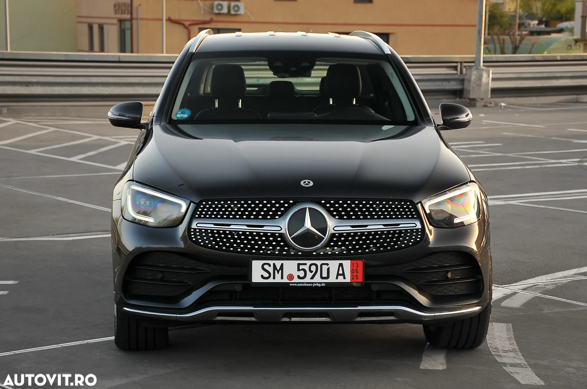 Mercedes-Benz GLC 300 d 4Matic 9G-TRONIC AMG Line Plus - 9