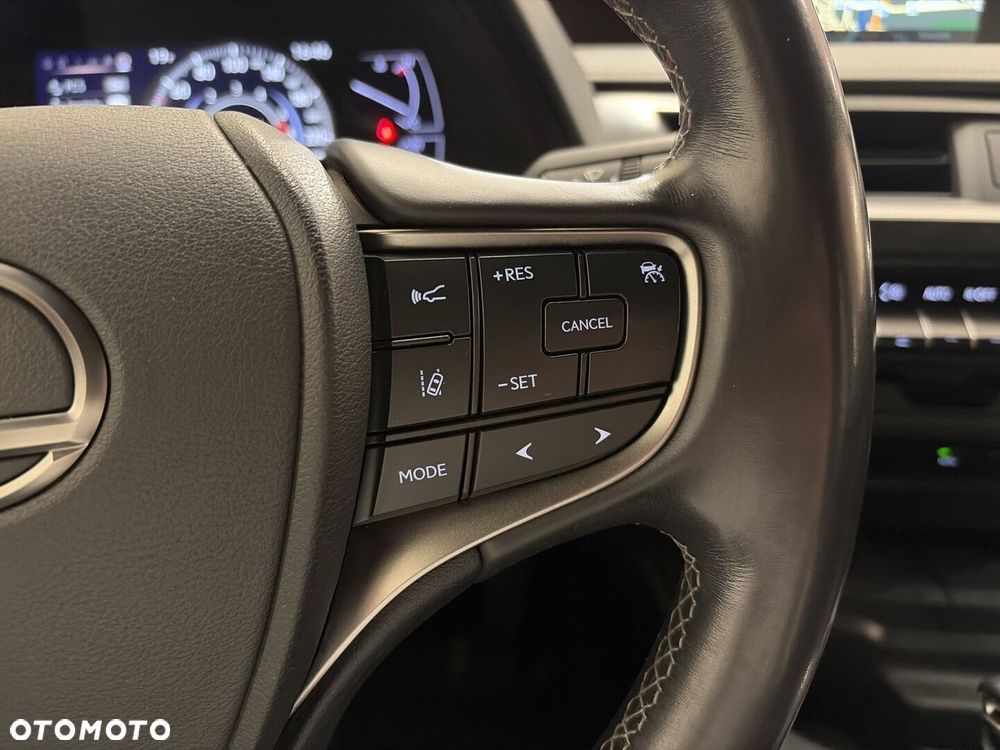 Lexus UX 200 Optimum 2WD - 15
