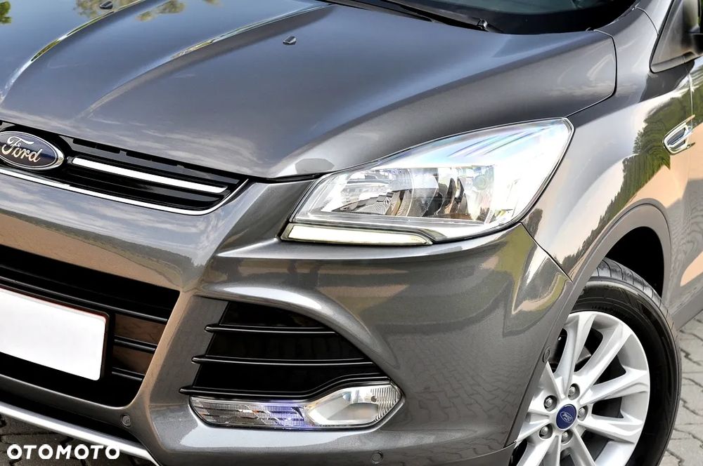 Ford Kuga 2.0 TDCi FWD Titanium - 6