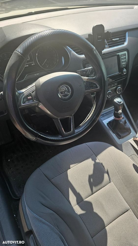 Skoda Octavia 2.0 TDI Style - 5