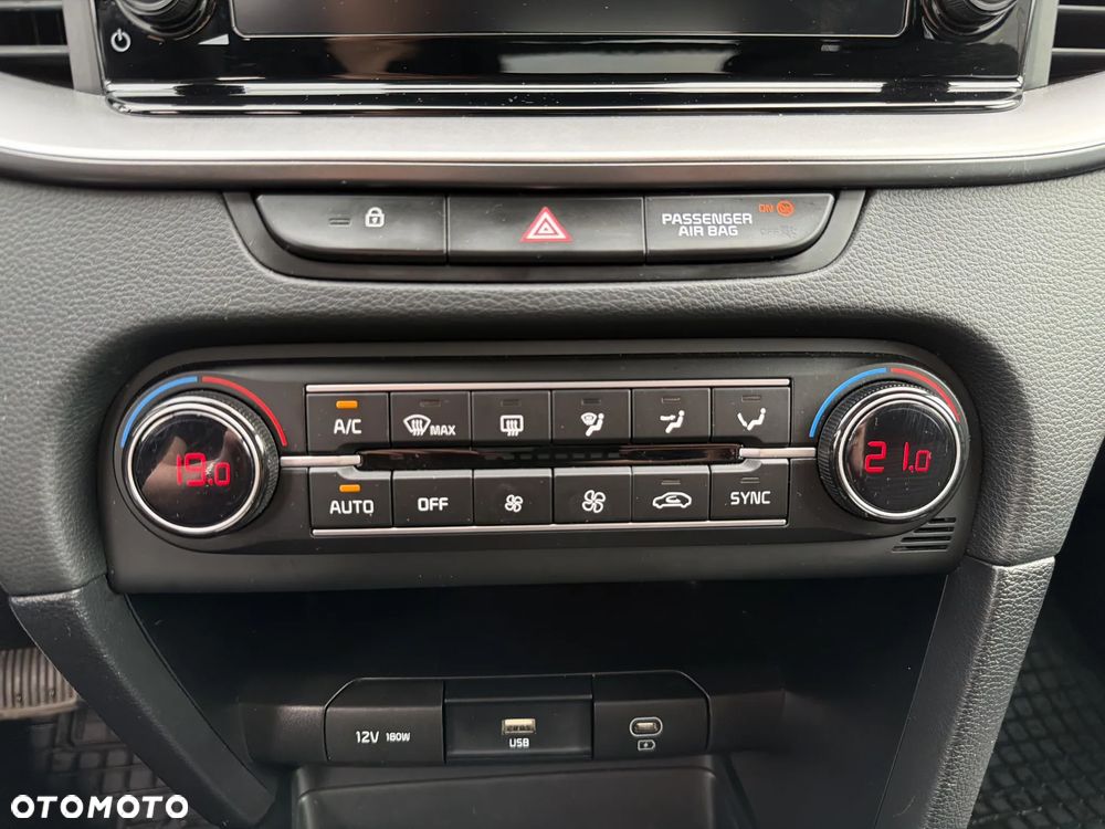 Kia XCeed 1.5 T-GDI M DCT - 21