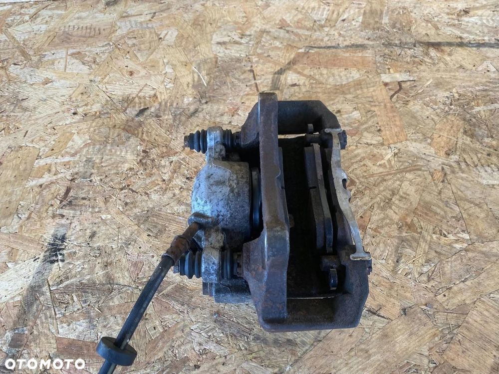 ZACISK HAMULCOWY PRZÓD PRAWY AUDI A6 A7 4G 4G0106AK - 7