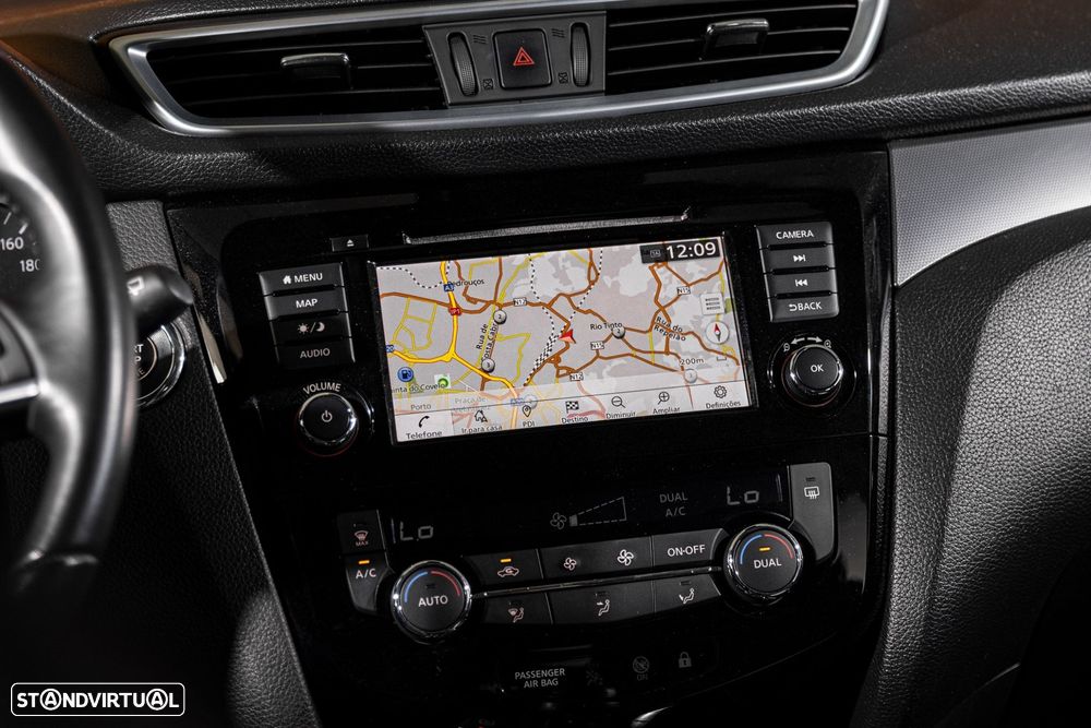 Nissan Qashqai 1.3 DIG-T N-Connecta - 15