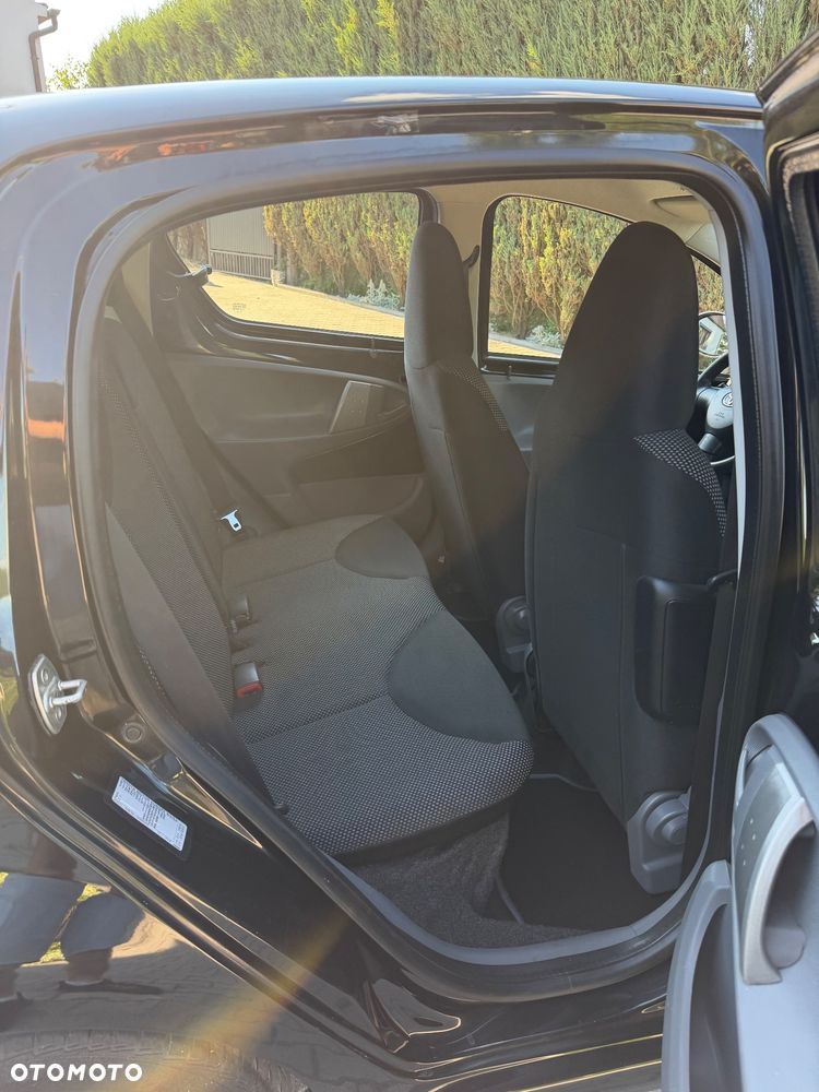 Toyota Aygo - 14
