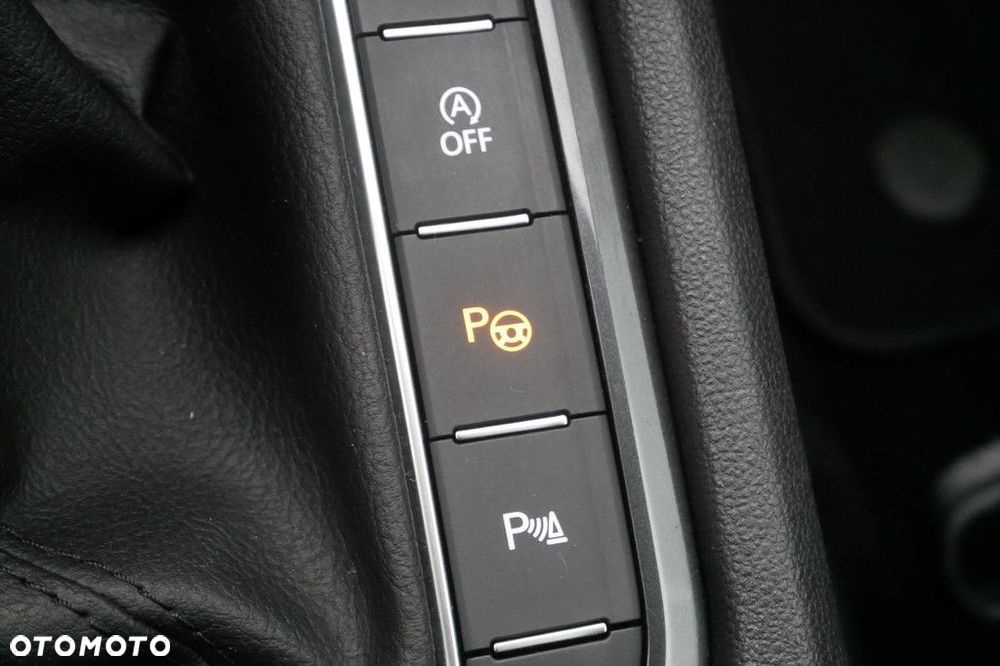Volkswagen Tiguan 2.0 TDI SCR Life DSG - 22