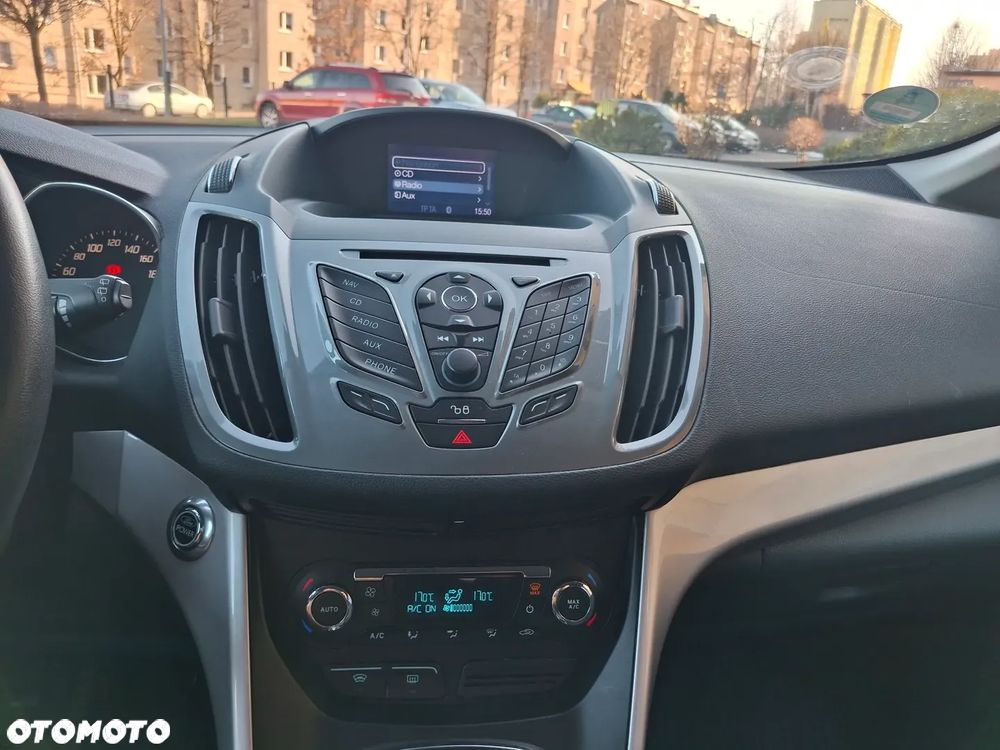 Ford C-MAX 1.6 Ti-VCT Titanium - 25