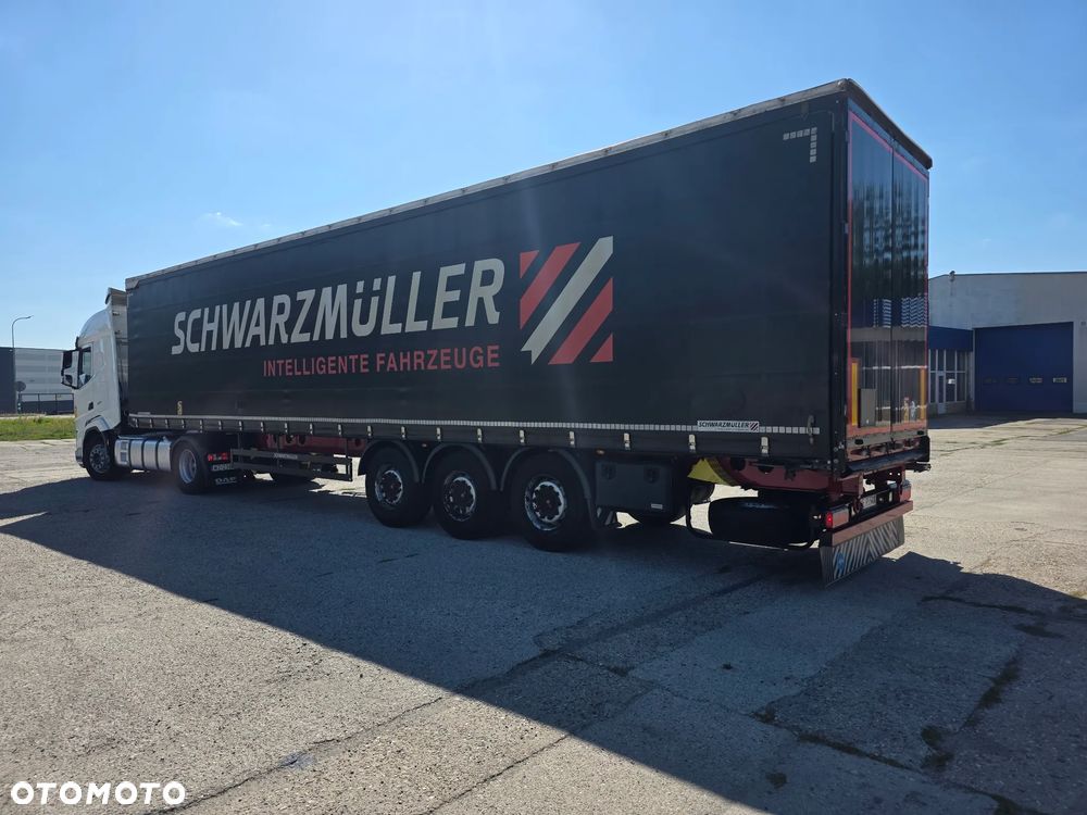 Schwarzmuller W-serie COILMULDE - 4