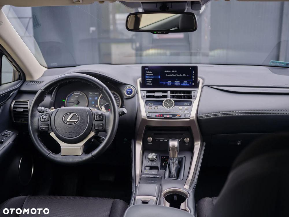 Lexus NX 300h Elegance + Business AWD - 12