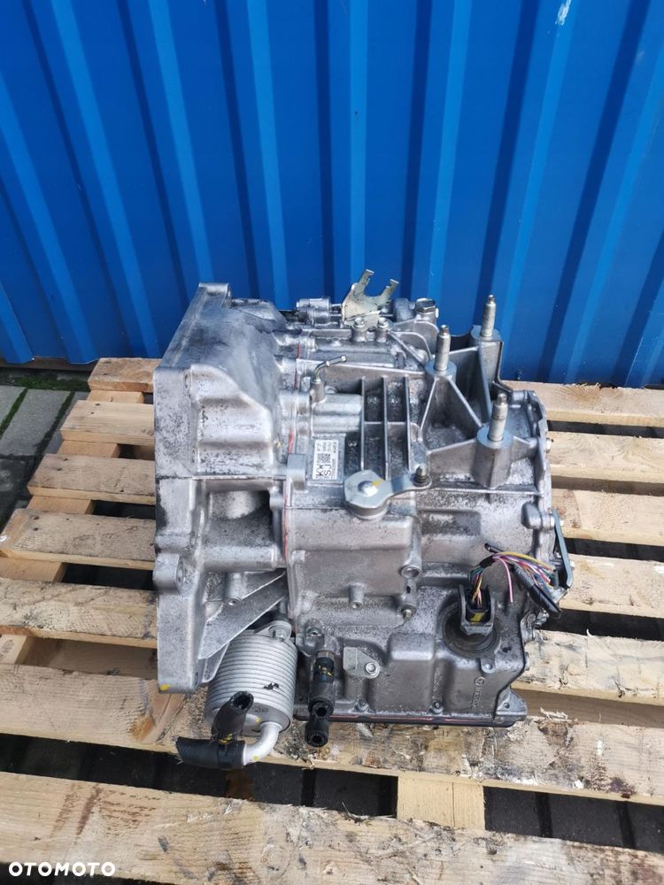 【452】セツ。ページ Używany Kompletne skrzynie - 1 999 PLN - Otomoto.pl