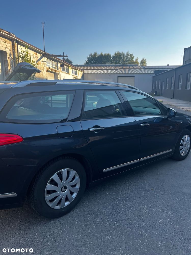 Citroen C5 2010 photo 3