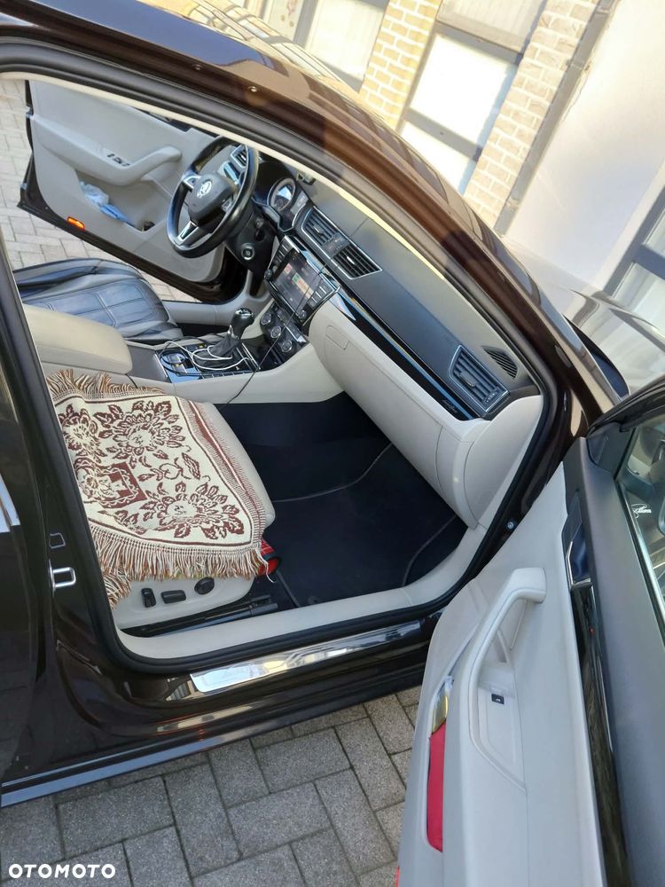 Skoda Superb 2.0 TDI 4x4 L&K DSG - 9