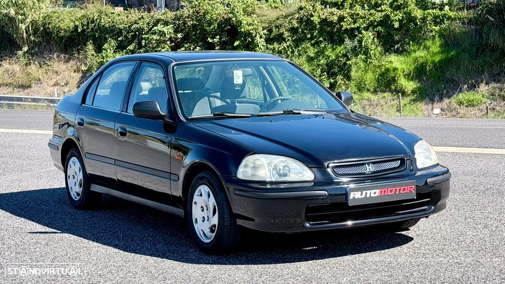 Honda Civic 1.5i LS - 4