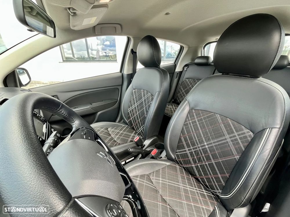 Mitsubishi Space Star 1.2 Intense Connect Edition - 10