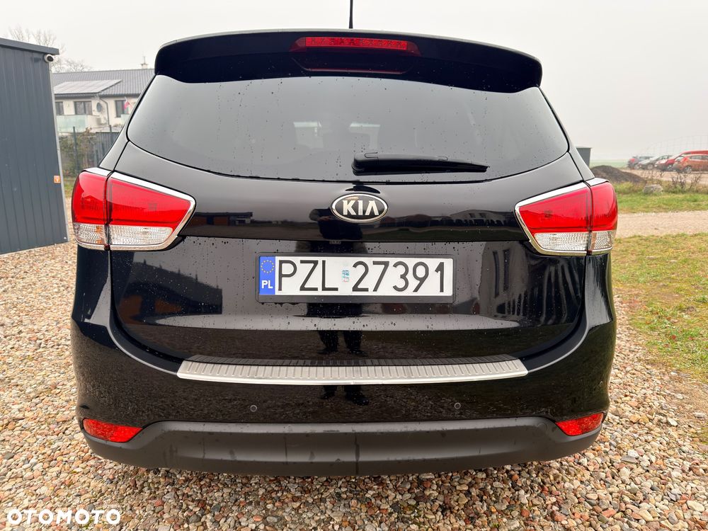 Kia Carens 1.6 GDI XL 7os - 9