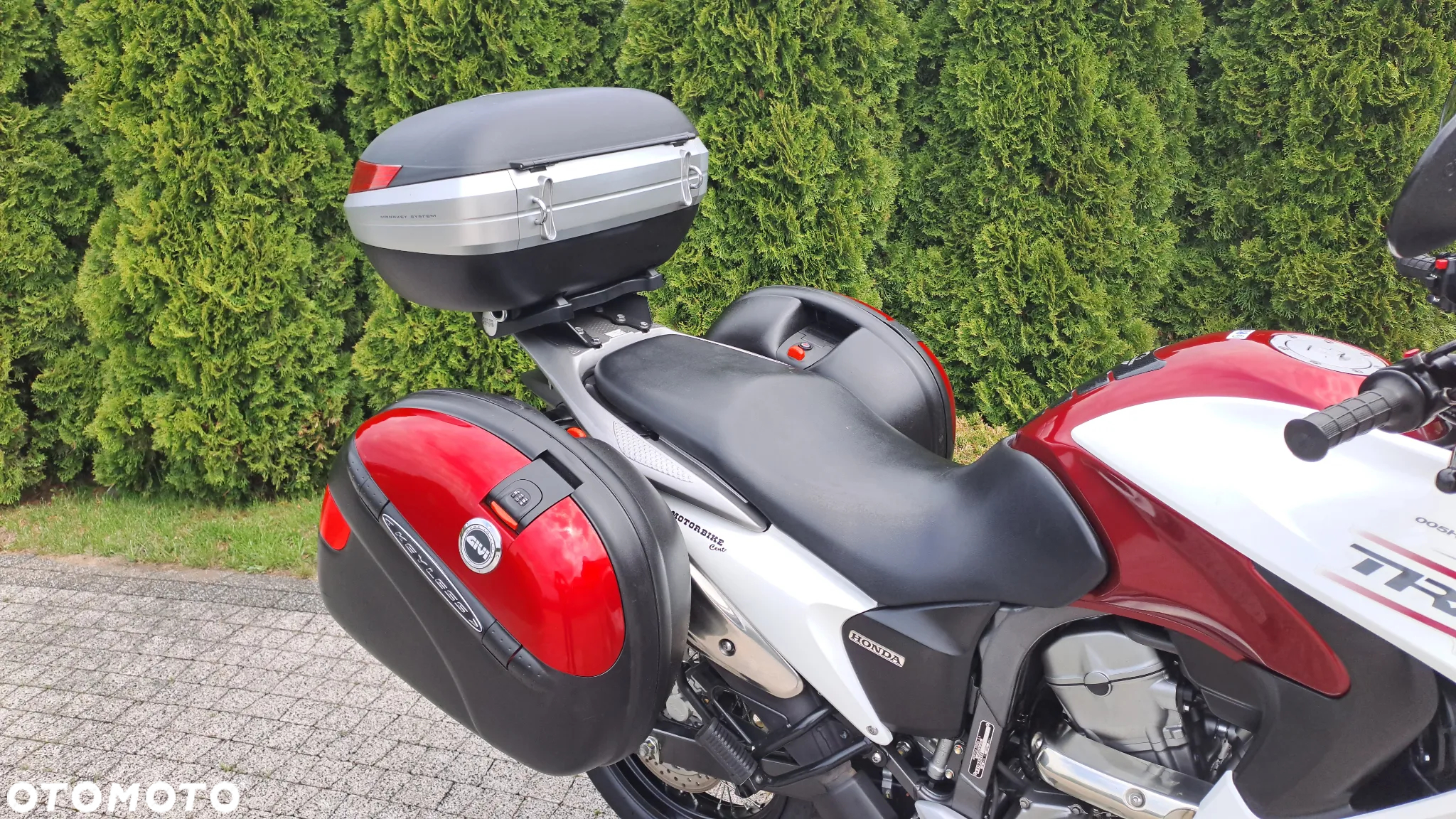 Honda XL - 19