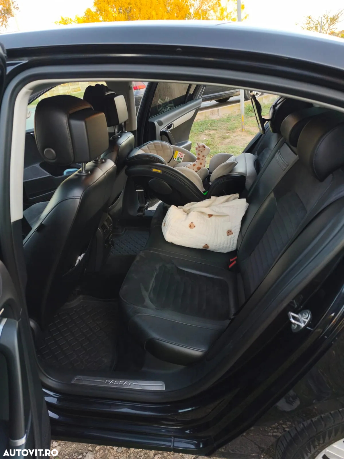 Volkswagen Passat Variant 2.0 TDI BlueMotion Technology Highline DSG - 10