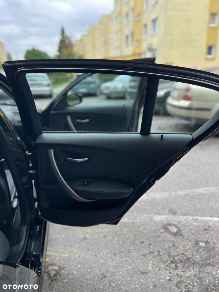 BMW Seria 1 116d DPF - 17