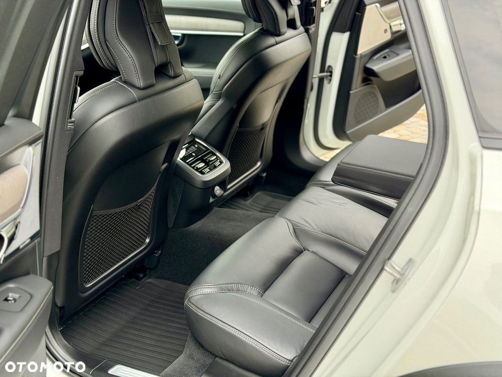 Volvo V90 Cross Country B5 D AWD Ultimate - 14
