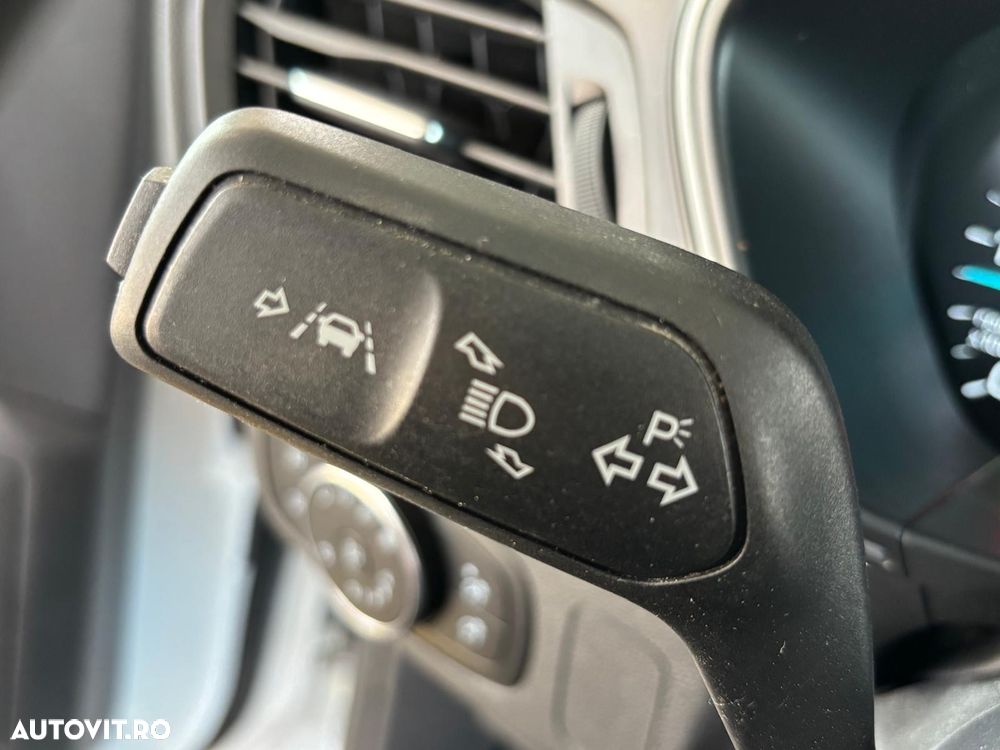 Ford Focus 1.5 EcoBlue Connected - 20