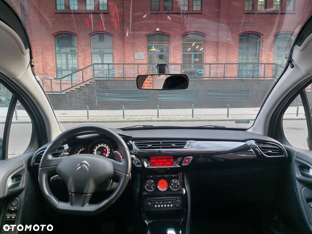 Citroën C3 1.2 PureTech Exclusive ETG - 8