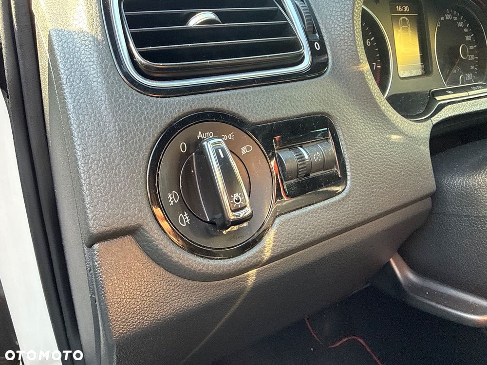 Volkswagen Polo - 18