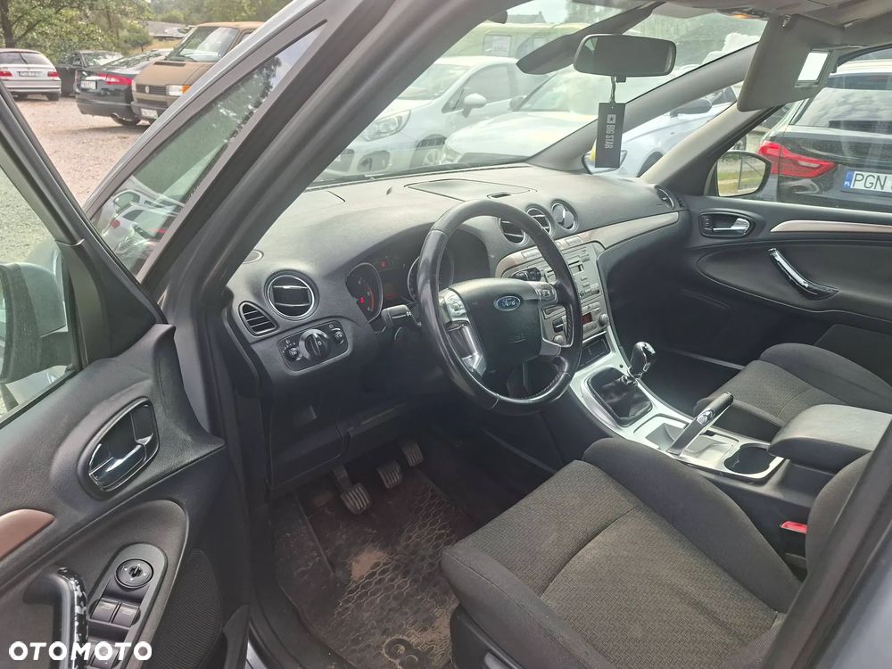 Ford S-Max - 5